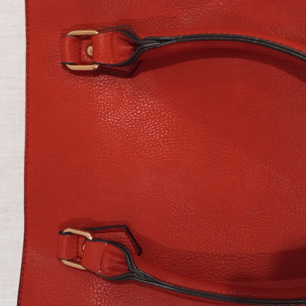 Handbag/Crossbody - Picture 9 of 15